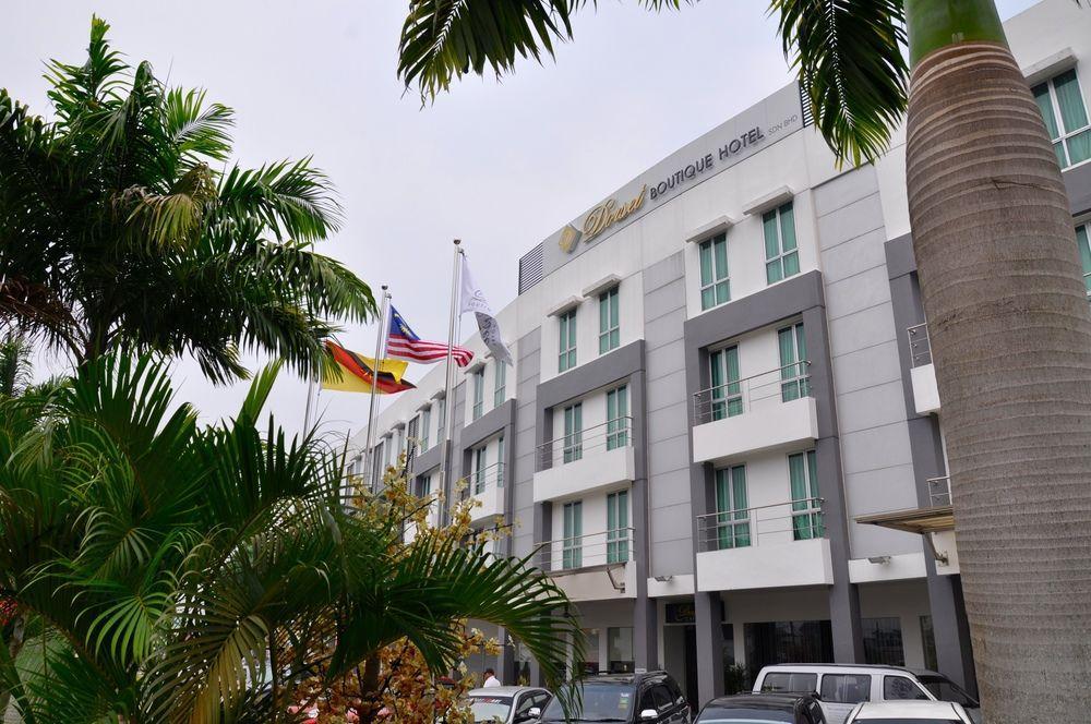 Dehome Boutique Hotel Kuching Zewnętrze zdjęcie