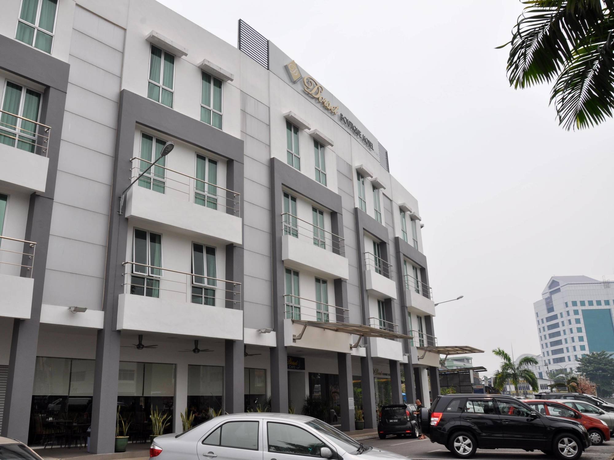 Dehome Boutique Hotel Kuching Zewnętrze zdjęcie